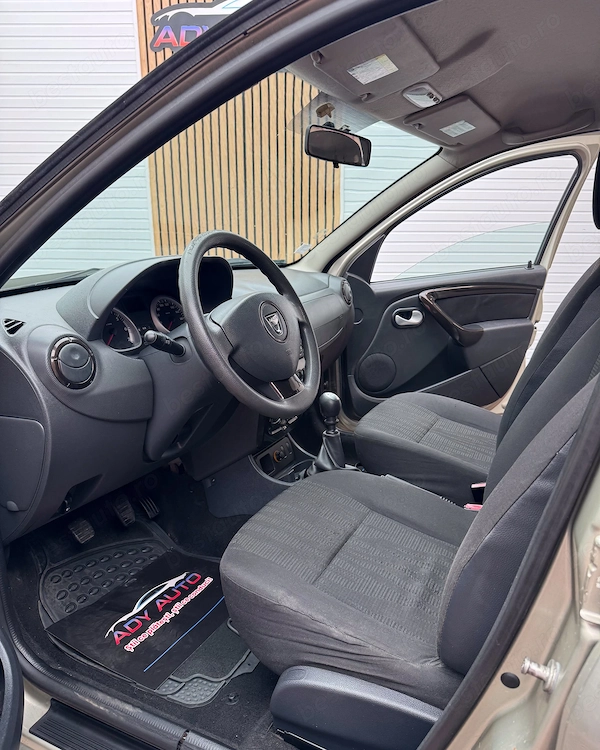DACIA Duster 2011 — imagine 10