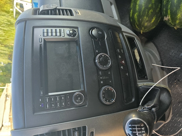 VOLKSWAGEN Crafter 2012 — imagine 4