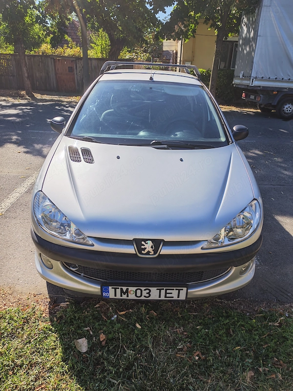 PEUGEOT 206