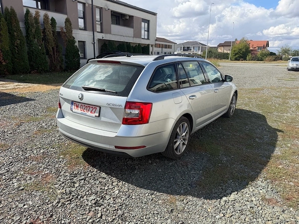 SKODA Octavia 2020 — imagine 3