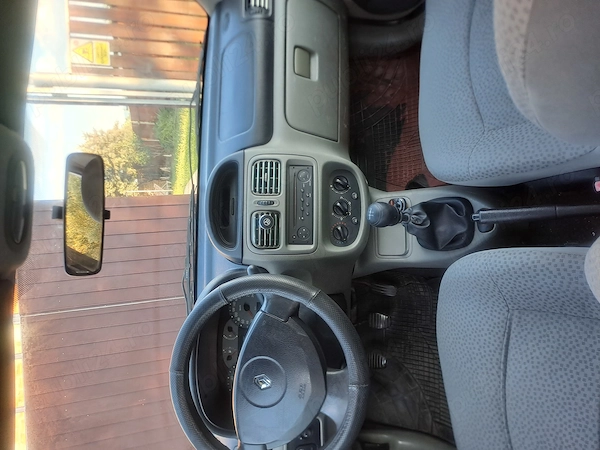 RENAULT Clio 2005 — imagine 4