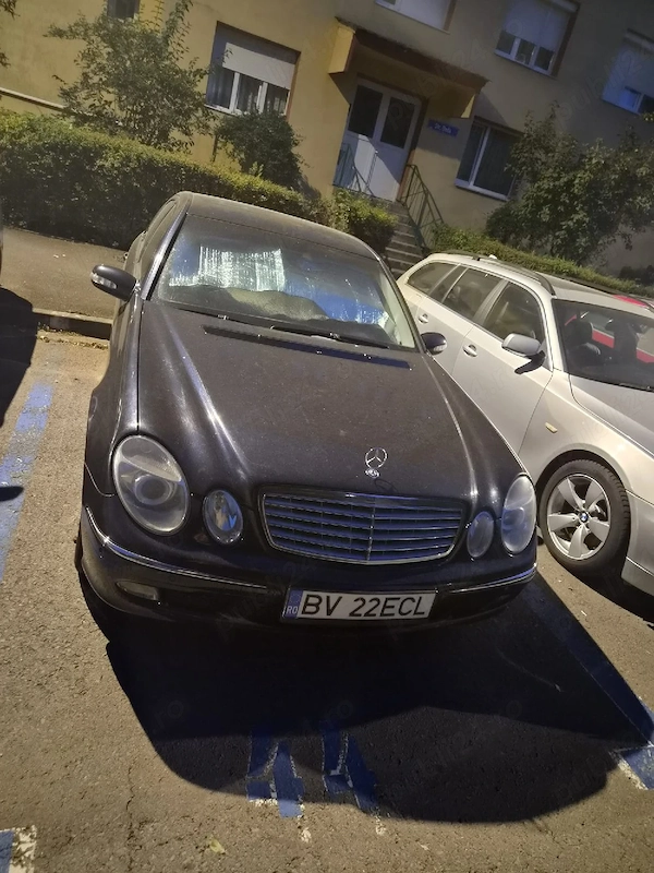 MERCEDES-BENZ E-Class 2002 — imagine 4