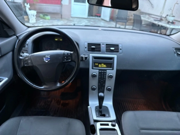 VOLVO V50 2010 — imagine 9