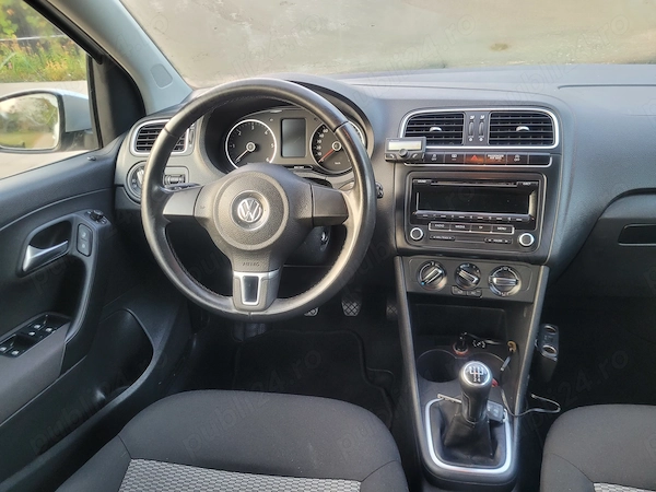 VOLKSWAGEN Polo 2012 — imagine 2