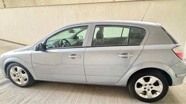 OPEL Astra 2005 — imagine 7