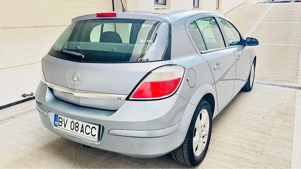 OPEL Astra 2005 — imagine 3