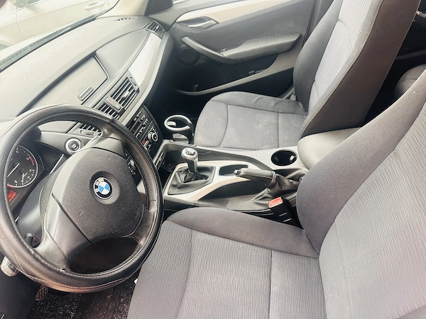 BMW X Series (Generic) 2010 — imagine 9