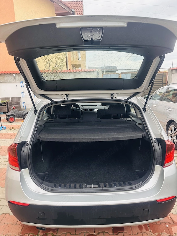 BMW X Series (Generic) 2010 — imagine 3