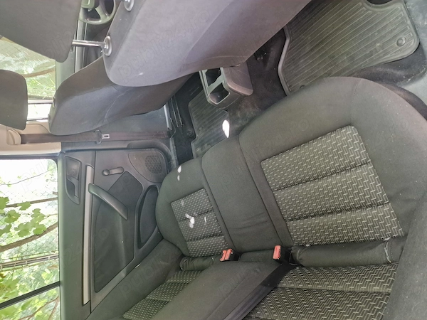 SKODA Octavia 2011 — imagine 4