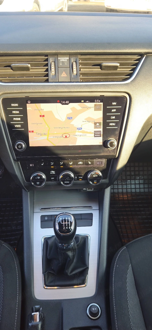 SKODA Octavia 2018 — imagine 2