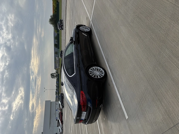 BMW 5 Series 2019 — imagine 3