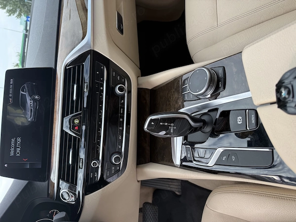 BMW 5 Series 2019 — imagine 7