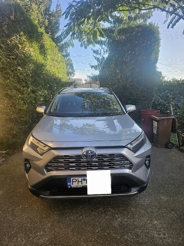 TOYOTA RAV4 2022 — imagine 4
