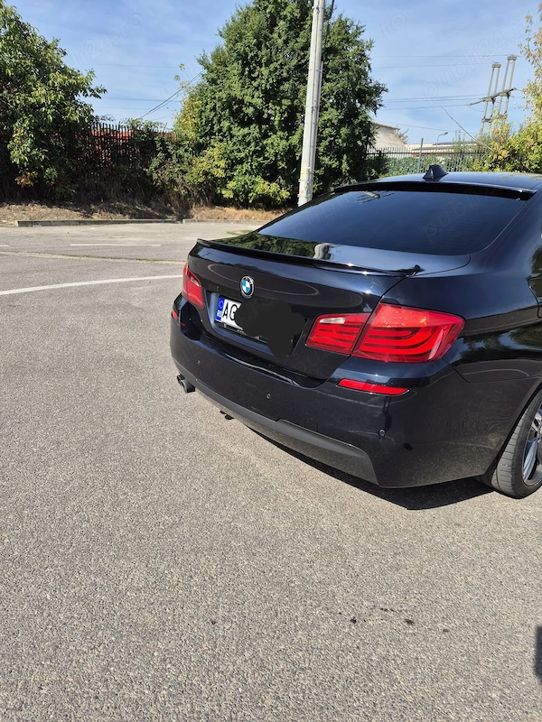 BMW 5 Series 2011 — imagine 4