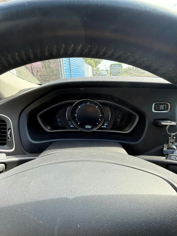 VOLVO V40 2013 — imagine 4