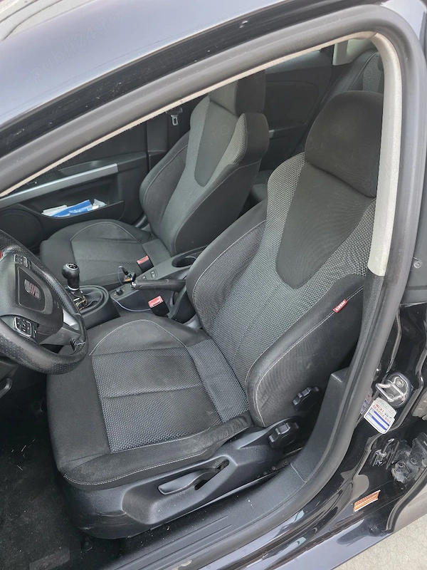 SEAT Leon 2011 — imagine 8