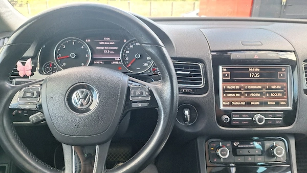 VOLKSWAGEN Touareg 2011 — imagine 4