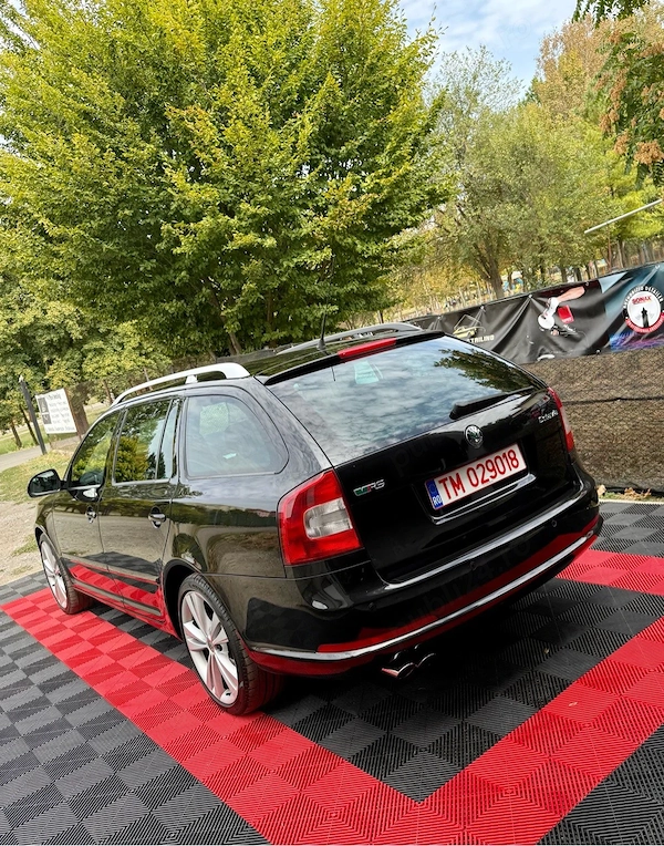 SKODA Octavia 2010 — imagine 4