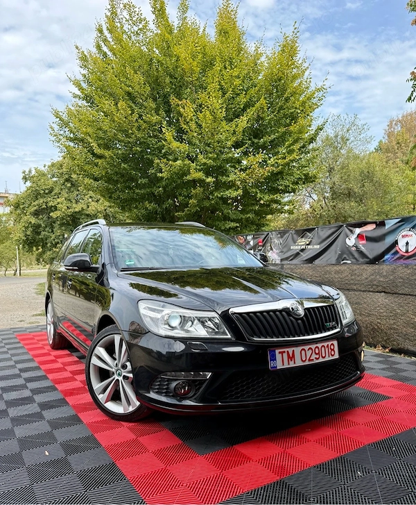 SKODA Octavia 2010 — imagine 3