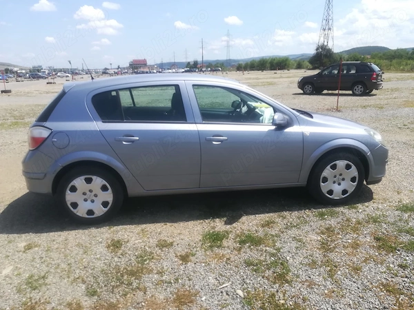 OPEL Astra 2005 — imagine 3
