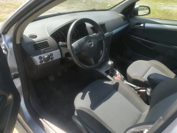 OPEL Astra 2005 — imagine 6