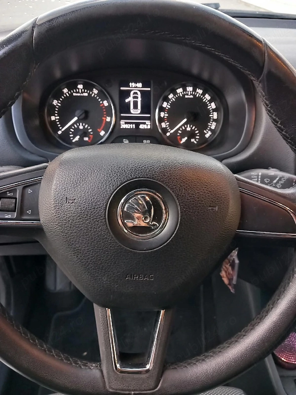 SKODA Fabia 2013 — imagine 2