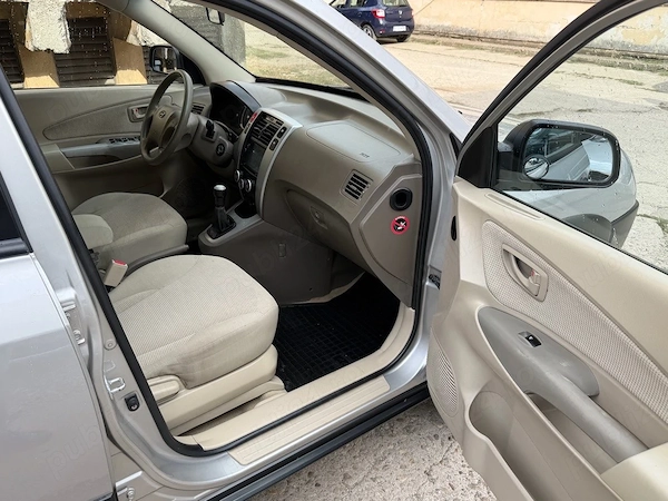 HYUNDAI Tucson 2008 — imagine 9