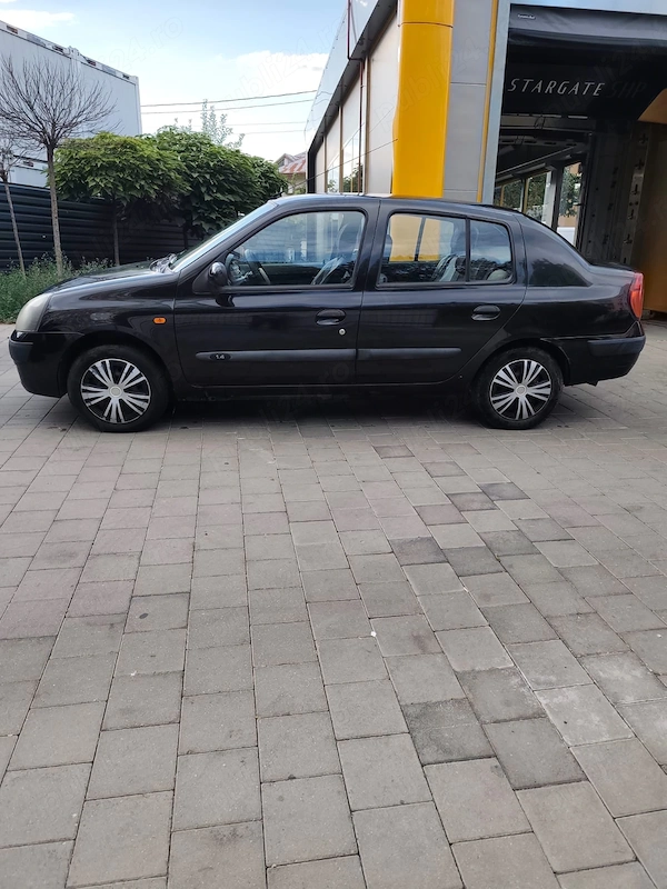 RENAULT Clio 2004 — imagine 4