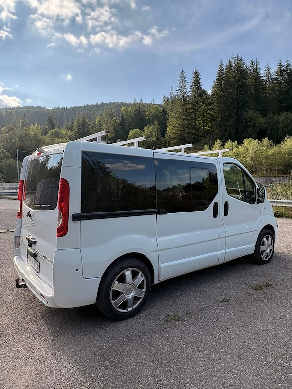 OPEL Vivaro 2012 — imagine 2