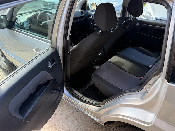 FORD Fusion 2011 — imagine 7