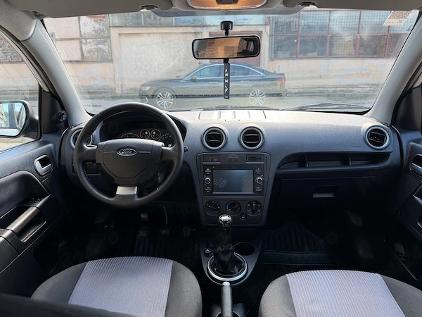 FORD Fusion 2011 — imagine 8