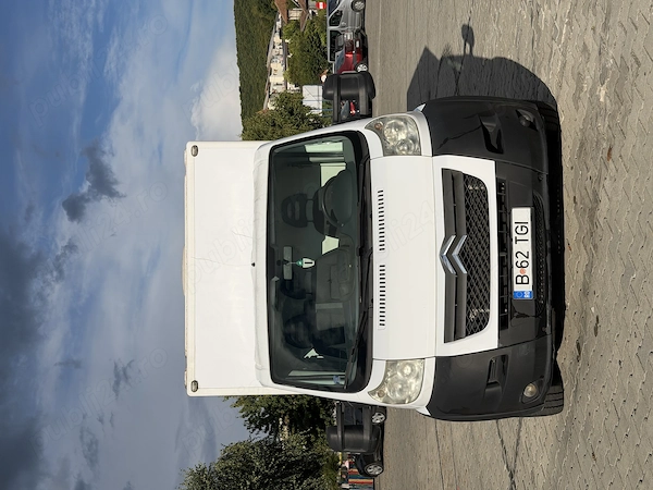 Citroen Jumper 3.0 HDI | UNIC Showroom Conversie Food Truck