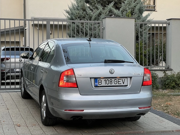 SKODA Octavia 2011 — imagine 5