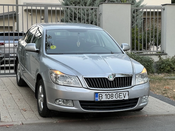 SKODA Octavia 2011 — imagine 3