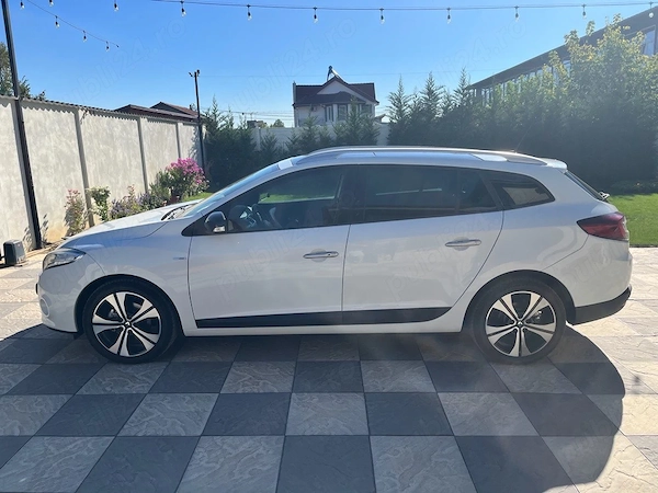 RENAULT Megane 2012 — imagine 2