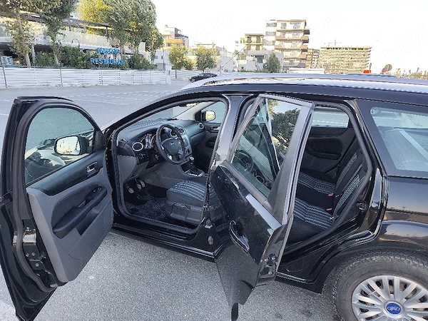 FORD Focus 2010 — imagine 3