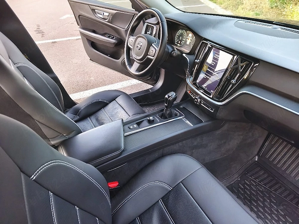 VOLVO V60 2018 — imagine 7