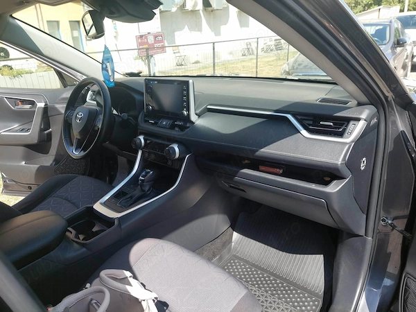 TOYOTA RAV4 2020 — imagine 5