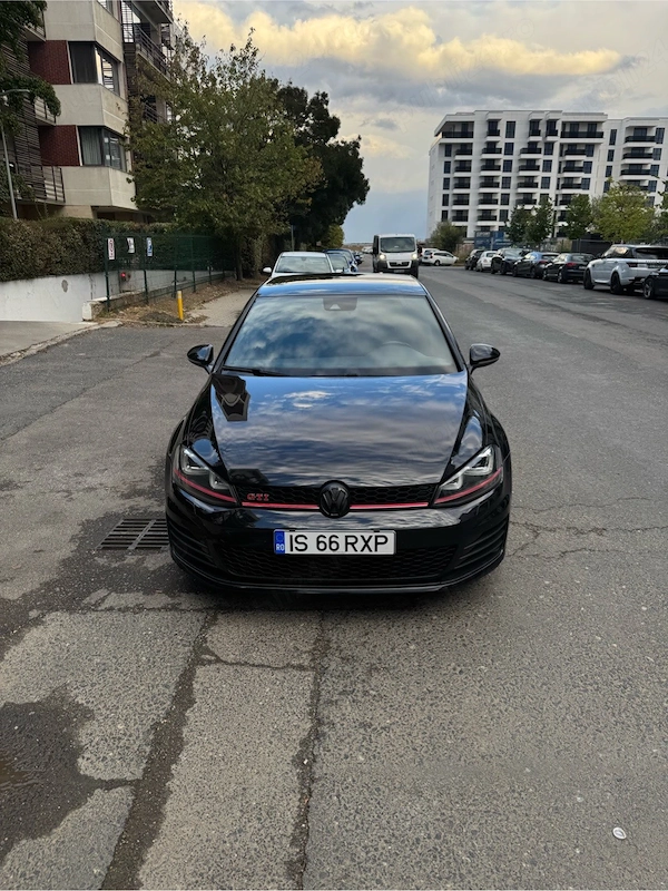 VOLKSWAGEN Golf 2015 — imagine 6
