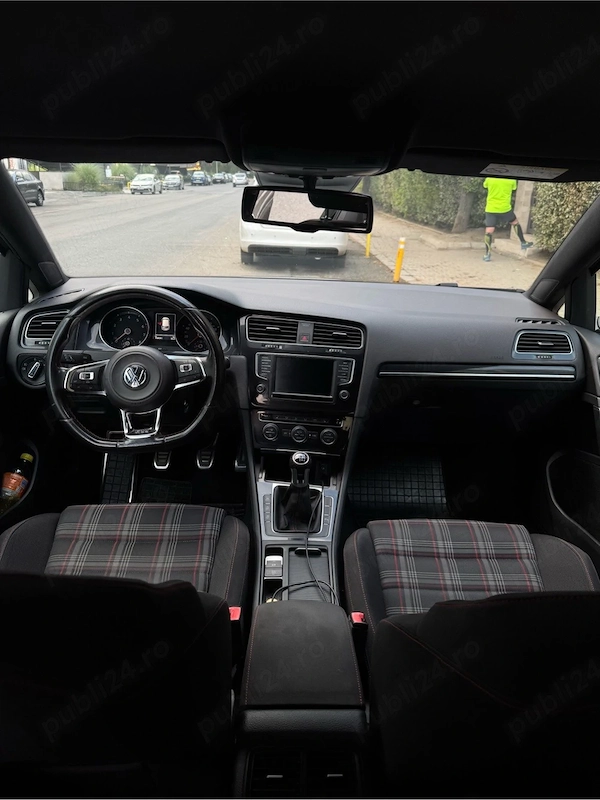 VOLKSWAGEN Golf 2015 — imagine 7
