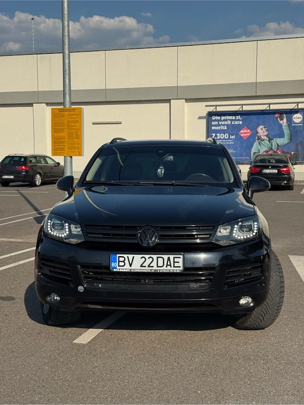 VOLKSWAGEN Touareg 2012 — imagine 4