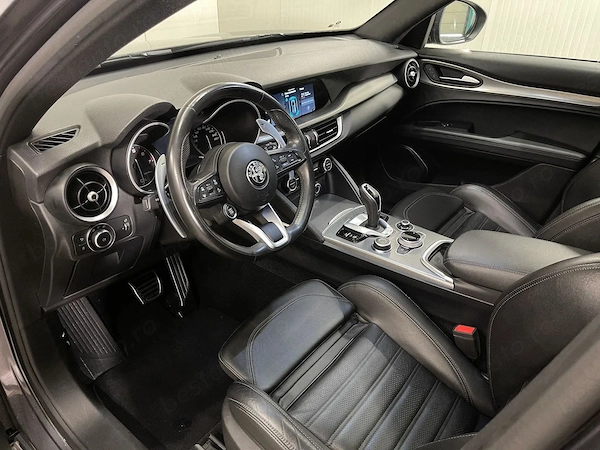 ALFA ROMEO Stelvio 2022 — imagine 4