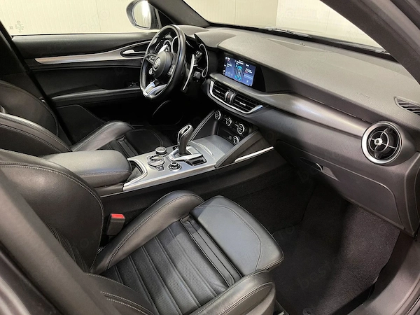 ALFA ROMEO Stelvio 2022 — imagine 10