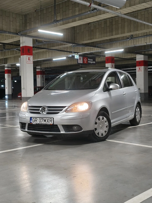 VOLKSWAGEN Golf 2005 — imagine 5