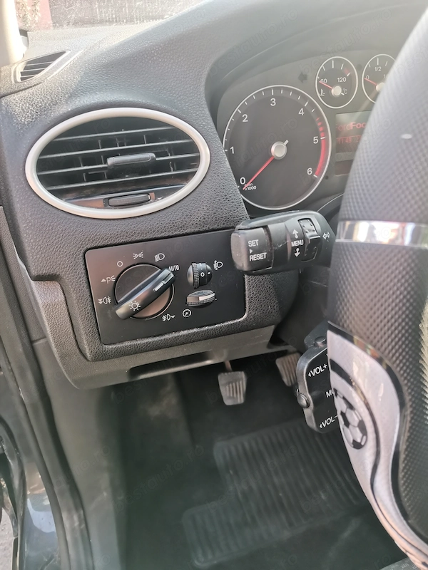 FORD Focus 2007 — imagine 6