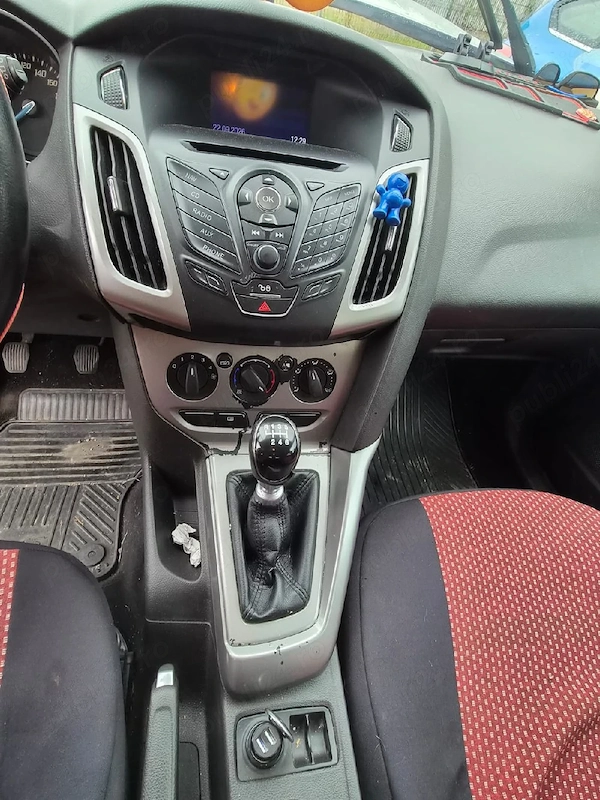 FORD Focus 2013 — imagine 2