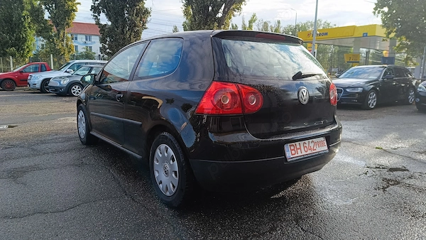 VOLKSWAGEN Golf 2005 — imagine 5