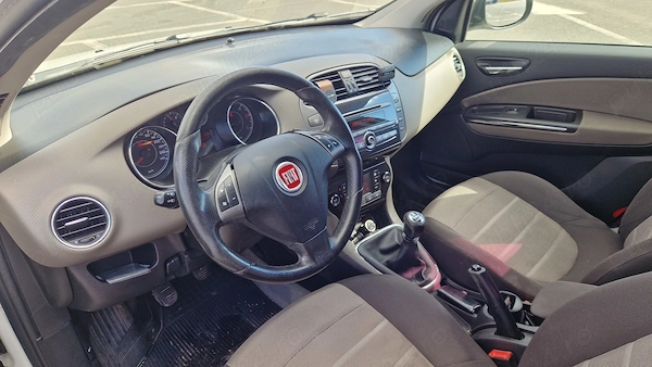 FIAT Bravo 2010 — imagine 2