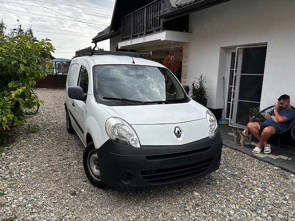 RENAULT Kangoo