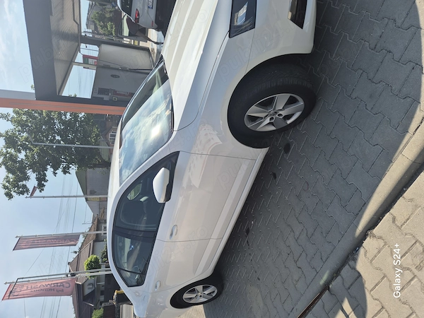 SKODA Octavia 2019 — imagine 3